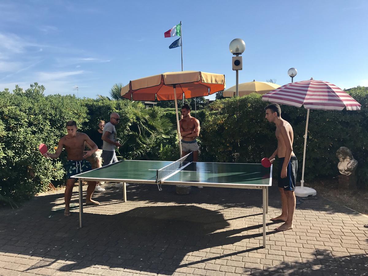 Ostello Apuano Marina Di Carrara Εξωτερικό φωτογραφία